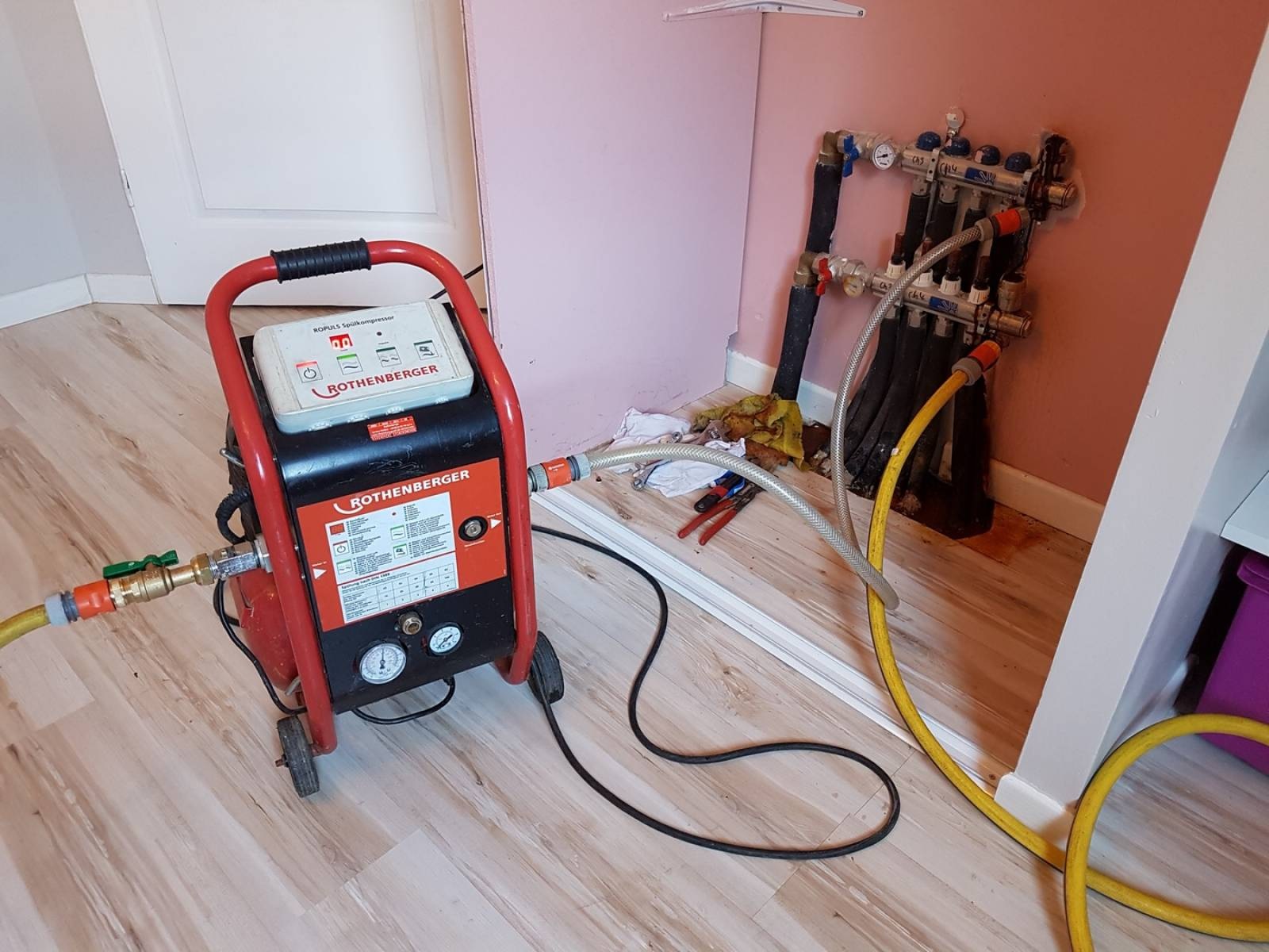 Nenehatun Vaillant Hermetik Şofben Kombi Bakımı